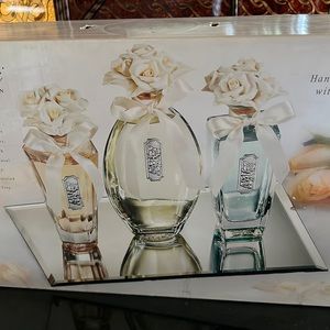 🎉🥳🎊Host Pick! Perfume Bottles Vintage Set of 3 Gorgeous Cellini Collection